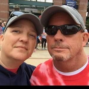 Meet your Posher, Lori